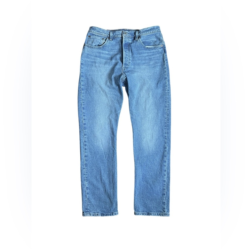 LEVI’S Straight Leg Denim Medium Wash Jeans
